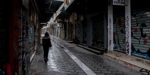 Αδειασε η Αθήνα λόγω των μέτρων για τον κορωνοϊό