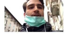 Ιταλός με μάσκα λόγω κορωνοϊού