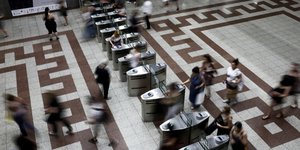 Εκδοτήρια στον σταθμό του μετρό Αθήνας