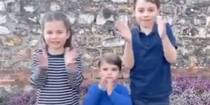 κορωνοϊός πρίγκιπας Τζορτζ, Σάρλοτ, Λούις χειροκρότημα