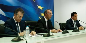 κορωνοϊός Βρούτσης Σταϊκούρας Γεωργιάδης