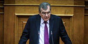 Ο Δημητρης Κρεμαστινός