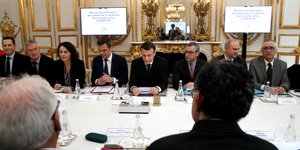 O Μακρόν σε υπουργικό συμβούλιο