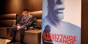 Μανώλης Γλέζος