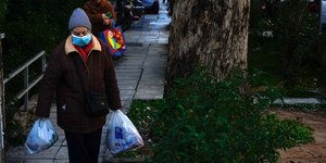 Σενάριο locldown εξεταζεται