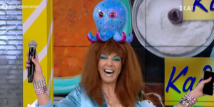 Η Βάνια ντύθηκε σαρακοστιανό στην εκπομπή του Νίκου Μουτσινά