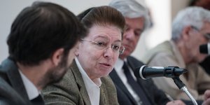 Λίνα Μενδώνη