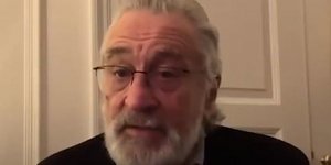 μένουμε σπίτι λέει ο Ρόμπερτ Ντε Νίρο