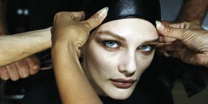 Μοντέλο με ωραία χείλη