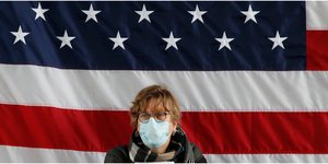 Εικόνες από την Νέα Υόρκη που πλήττεται από τον κορωνοϊό