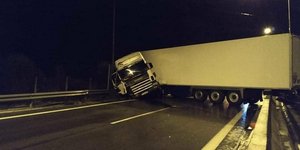 Δίπλωσε νταλίκα στην Εγνατία Οδό
