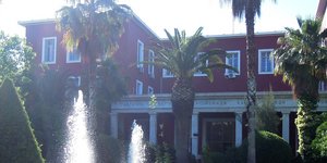 Εικόνα από το κεντρικό κτίριο του Παντείου Πανεπιστημίου