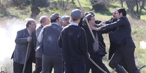 Εικόνες από τα νέα επεισόδια της σειράς «Άγριες Μέλισσες» που δεν θα μεταδοθούν λόγω κορωνοϊού