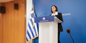 Η αναπληρώτρια κυβερνητική εκπρόσωπος Αριστοτελία Πελώνη 