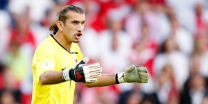 O τερματοφύλακας της Τουρκίας, Ρουστού