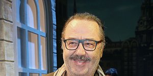 Τάσος Κωστής για Άγριες Μέλισσες: Είναι ελληνικό σίριαλ αυτό; Αυτά τα βλέπαμε στο Τόλμη και Γοητεία