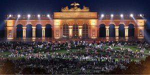 Η υπαίθρια συναυλία στη Βιέννη