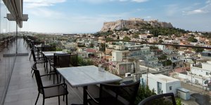 Η Ακρόπολη από κεντρικό ξενοδοχείο της Αθήνας