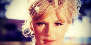 Αλίκη Βουγιουκλάκη νύφη