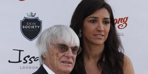 Ο Μπέρνι Έκλεστοουν με τη σύζυγό του, Φαμπιάνα Φλόσι