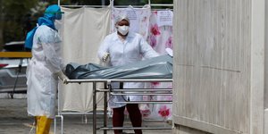 Αυτοσχέδιο νοσοκομείο στους δρόμους της Βραζιλίας