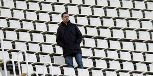 Ο Ντέμης Νικολαΐδης 