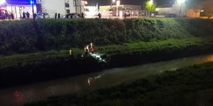 Διασώστες στον Ληθαίο ποταμό