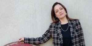 Τι απαντά η Ελένη Καρακάση για το θέμα με τις αμοιβές των ηθοποιών στις Άγριες Μέλισσες