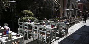 Ταβέρνα στην Πλάκα κλειστή λόγω κορωνοϊού