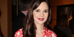 Η Ευγενία Δημητροπούλου με φλοράλ φόρεμα