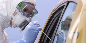 Δειγματοληψίες για νέα πιθανά κρούσματα στη Γερμανία