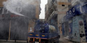 Απολυμάνσεις στο Ιράν 