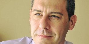 Κάτοικος Βαρκελώνης, Αλέξανδρος Βουρβούλιας