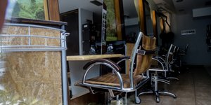 Νέοι κανόνες στα κομμωτήρια μετά την άρση των μέτρων