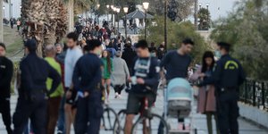 κορωνοϊός έλεγχος Φλοίσβος