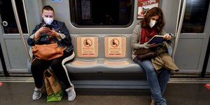 Μέτρα social distancing στο μετρό του Μιλάνου