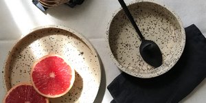 Πιάταμ πηρούνια, ψωμί, γκρέιπφρουτ