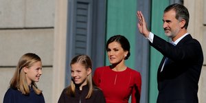 Οι πριγκίπισσες της Ισπανίας με Λετίθια και Φελίπε