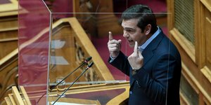 Ο Αλέξης Τσίπρας στη Βουλή