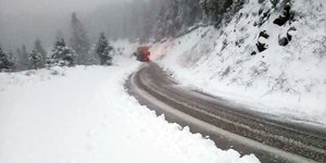 Πρωτοφανείς χιονοπτώσεις για την εποχή στα ορεινά της Φθιώτιδας