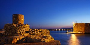 Η μπούκα του λιμανιού στην Ιεράπετρα της Κρήτης