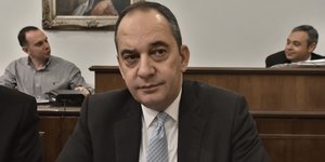 Γιάννης Πλακιωτάκης 