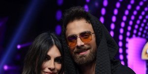 Η Άσπα Τσίνα και ο Μάριος Πρίαμος στο στούντιο του J2US