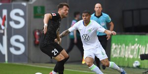 Φάση από αγώνα ποδοσφαίρου στην Bundesliga