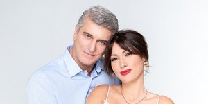 Ο Βλαδίμηρος Κυριακίδης και η Κλέλια Ρένεση στη σειρά «Μην Αρχίζεις τη Μουρμούρα»