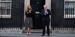 Η πρώτη δημόσια εμφάνιση της Κάρι Σίμοντς μετά την γέννα