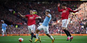 Φάση από το ντέρμπι της Premier League Μάντσεστερ Σίτι-Μάντσεστερ Γιουνάιτεντ