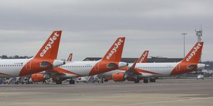 EasyJet αεροπλάνα