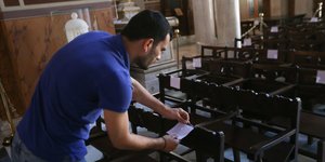 εκκλησίες θέσεις