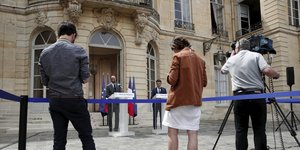 Εκλογές στη Γαλλία ανακοίνωσε ο πρωθυπουργός Εντουάρντ Φιλίπ